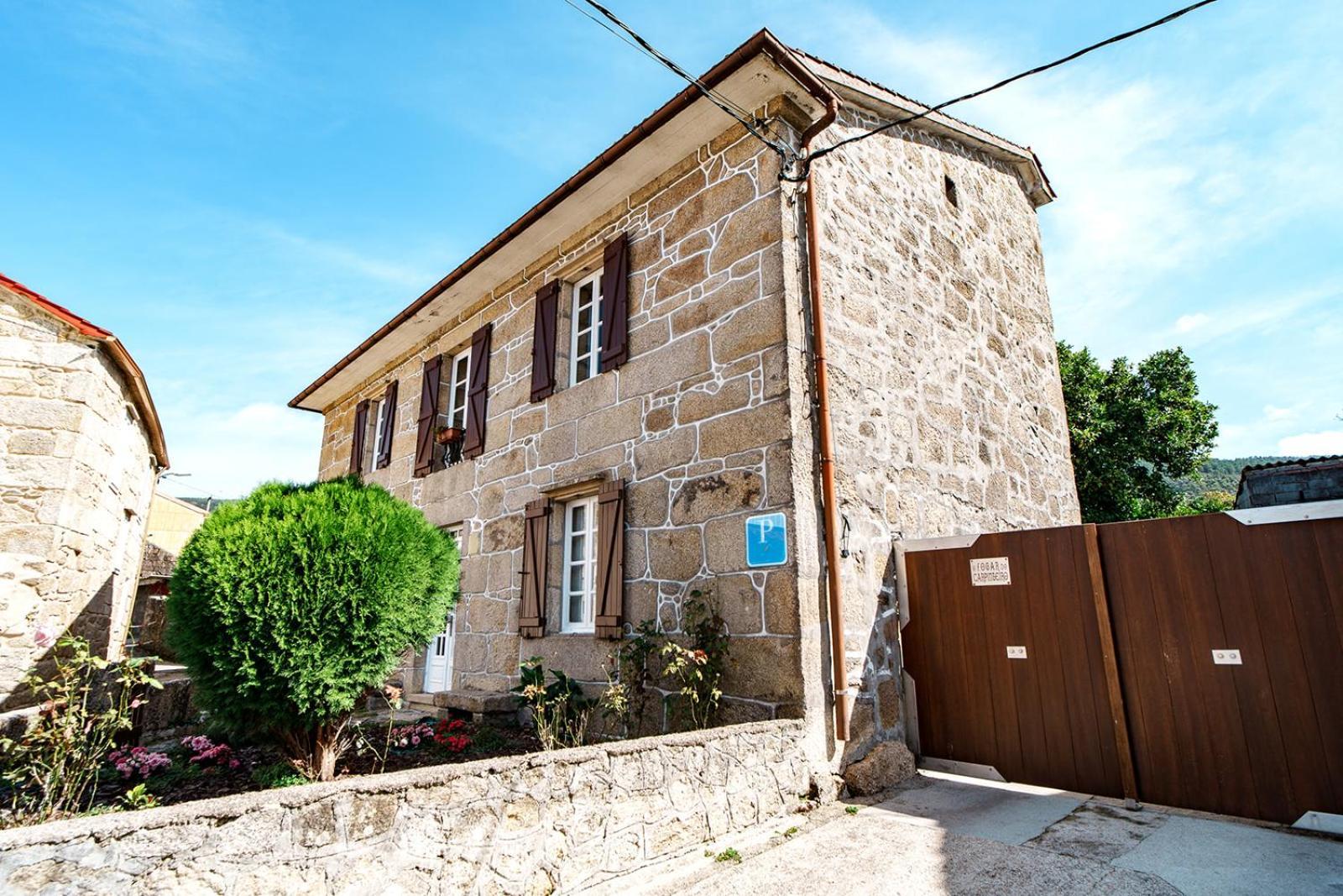 O Fogar Do Carpinteiro Villa Carnota Bagian luar foto